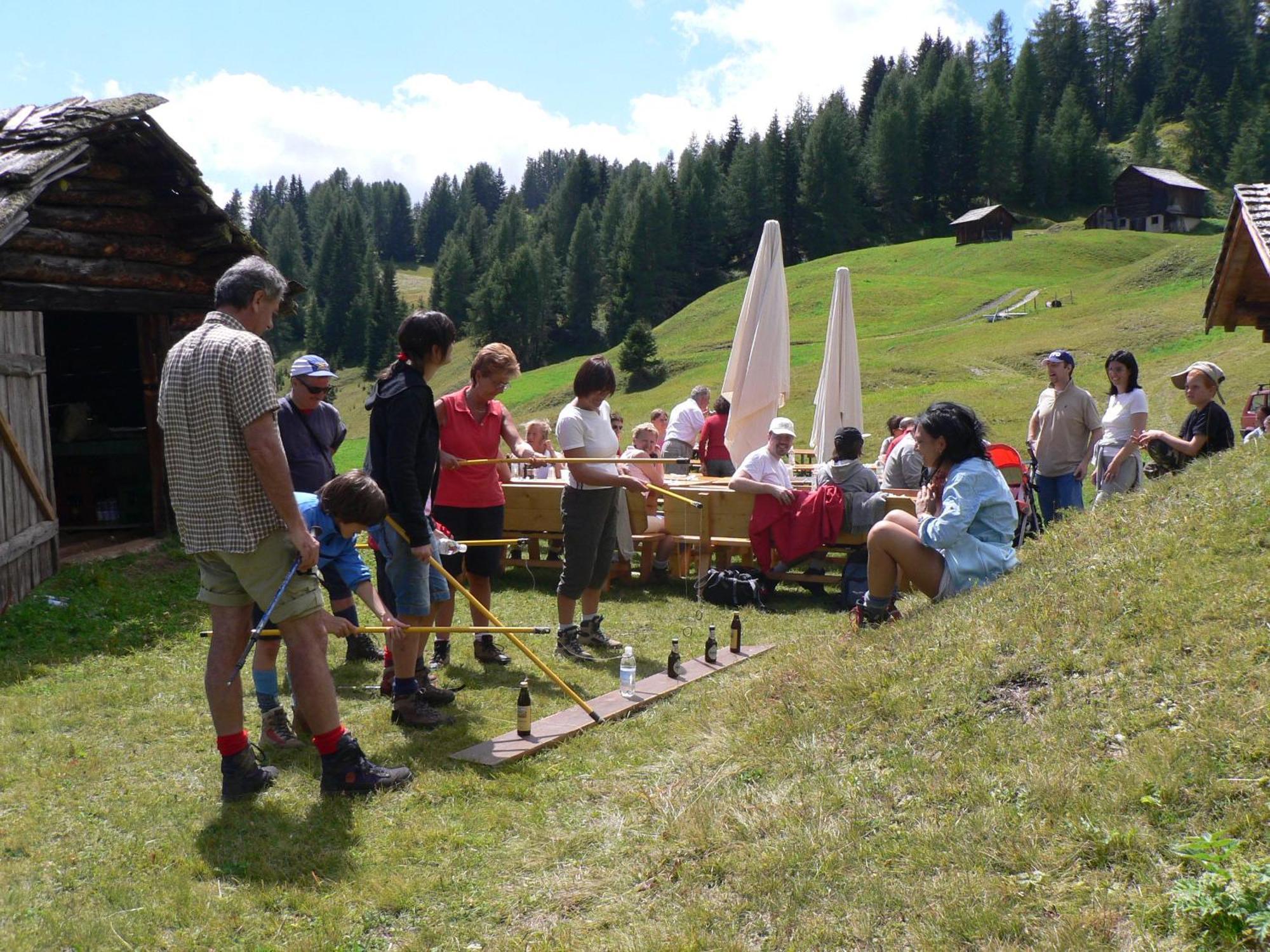 Hotel Alpenrose Dolomites Ла-Валле Екстер'єр фото